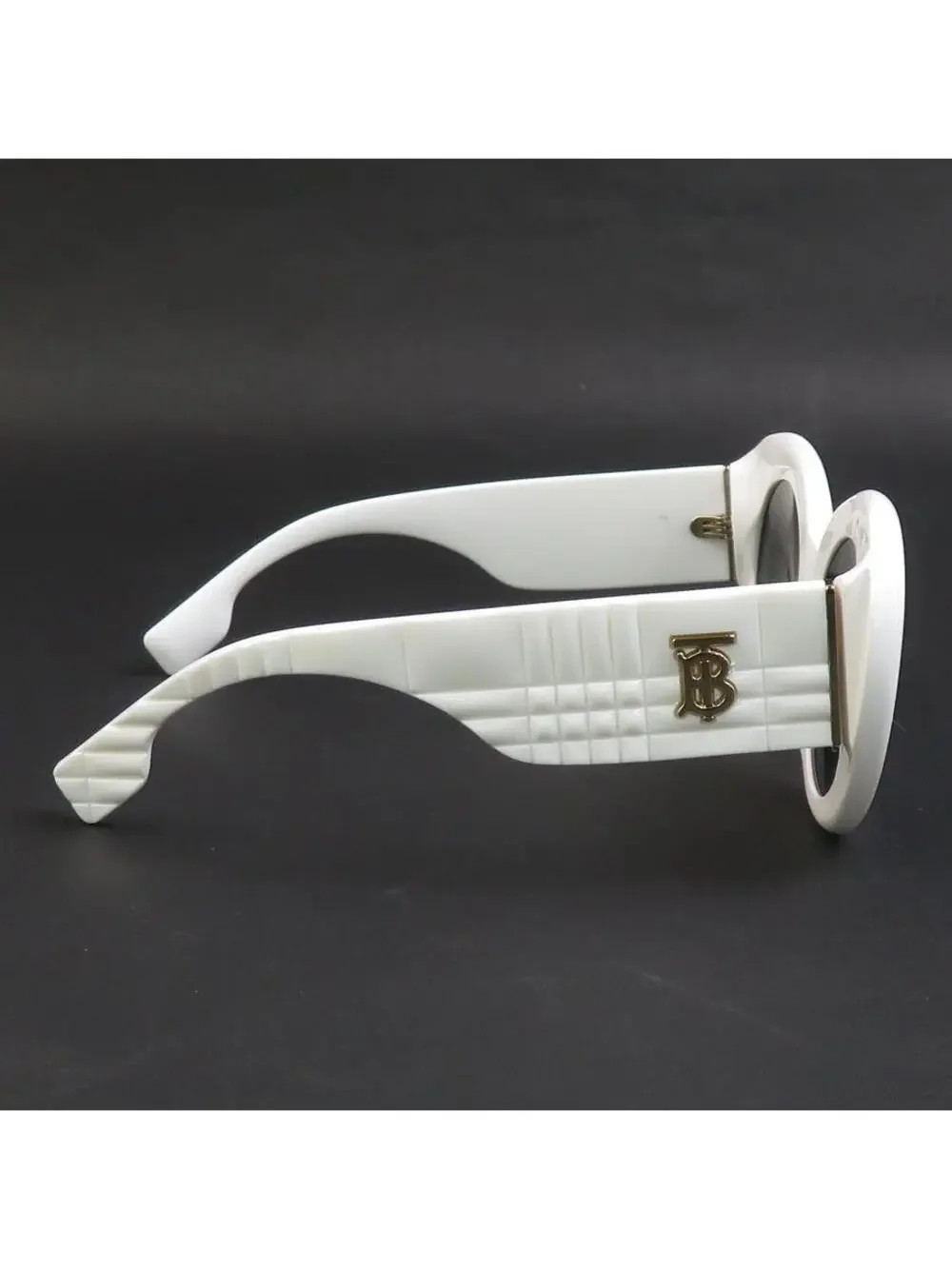 Auth Burberry Sunglasses White/Black #284476B13B